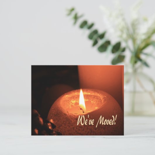 Wir haben uns bewegt! Kerzen brennen Weihnachten Postkarte (Stehend Vorderseite)