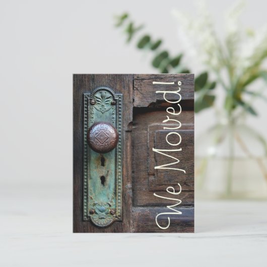 Wir haben uns bewegt! Old Door Knob Ankündigungspostkarte (Stehend Vorderseite)
