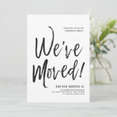 Wir haben uns bewegt | Script Style Minimal Neue A Einladung (Stehend Vorderseite)