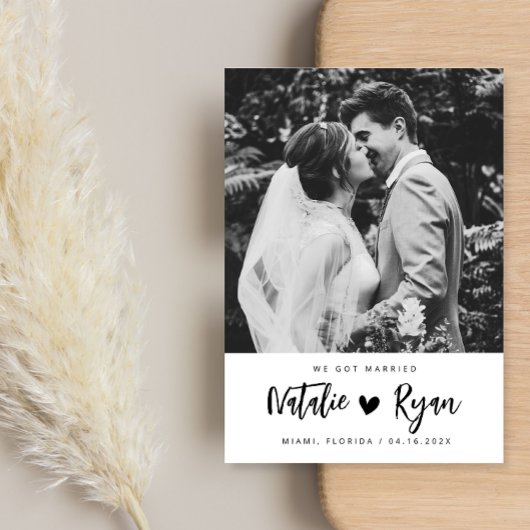 wir haben verheiratete Schwarz-Weiß-Hochzeitsankün