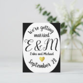 Wir heiraten . Moderne Hochzeit vertikal Ankündigungspostkarte (Stehend Vorderseite)