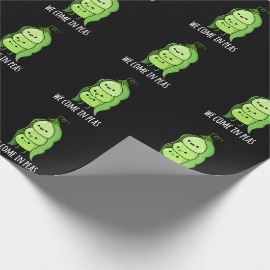 Wir kommen in Peas Funny Pea Pun Dark BG Geschenkpapier (Ecke)