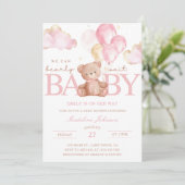 Wir können die Einladung eines Babyduschers abwart (Stehend Vorderseite)