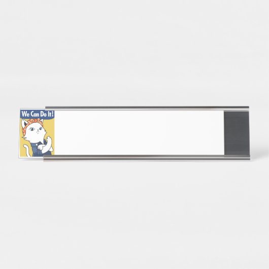 Wir können es tun! White Cat Rosie The Riveter Schreibtischnamensplakette (Vorderseite )