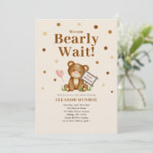 Wir können frühzeitig auf eine neutrale Babydusche Einladung (Stehend Vorderseite)