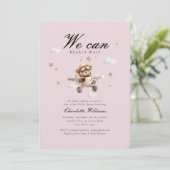 Wir können frühzeitig warten! Teddy Bear & Airplan Einladung (Stehend Vorderseite)