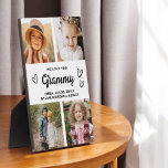 Wir Liebe Sie Grammy Familie Moderne Foto Collage Fotoplatte<br><div class="desc">Die Grammy We Liebe You Heart Modern Foto Collage Plaque ist ein berührendes und personalisiertes Geschenk, das Ihre Liebe für Ihre Großmutter zeigt. Diese hübsch gestaltete Gedenktafel besticht durch eine herzförmige Collage aus Foto, mit der Sie Ihre Lieblingsfamilienfotos in einem modernen und stilvollen Layout hinzufügen können. Die herzliche "Wir Liebe...</div>