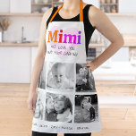 Wir Liebe Sie Mimi farbenfroher Regenbogen 6 Foto  Schürze<br><div class="desc">"Wir Liebe dich Mimi und deine Kochkunst." Sie liebt jede Minute mit ihren Enkelkindern. Genießen Sie kulinarische Abenteuer, wenn sie diese elegante, raffinierte, einfache und moderne Schürze trägt. Ein spielerisches, skurriles, stilvolles visuelle mit bunten Regenbogenfarben, kühlem Typografie und handgeschriebener schwarzer Typografie überlagert ein weiches, hellrosa Herz und einen weißen Hintergrund....</div>