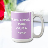 WIR LIEBE UNSERES OUMA GIFT Lila und weiß Kaffeetasse