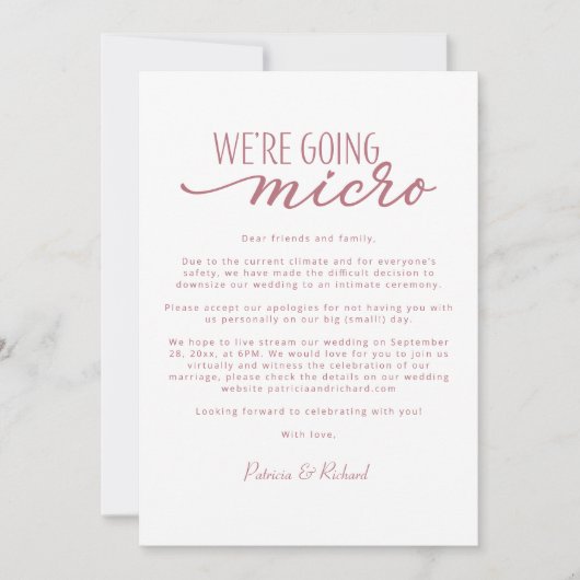 Wir machen eine Micro-Downsize-Hochzeitsankündigun Einladung (Vorderseite)