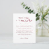 Wir machen eine Micro-Downsize-Hochzeitsankündigun Postkarte (Stehend Vorderseite)