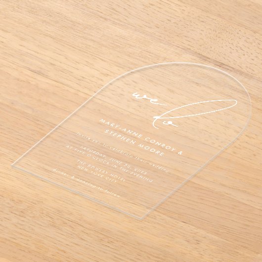 Wir machen moderne weiße Kalligraphie, klare Hochz Acryleinladungen (Ablage )