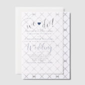 Wir machen Navy Blue Modern Script & Heart Wedding Pergament Einladungen (Versetzt (Einladung))