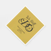 Wir machen noch immer Jubiläumstypografie Gold/Sch Serviette (Ecke)