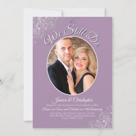 Wir machen noch Lavender Silver Wedding Vow Erneue Einladung (Vorderseite)