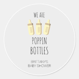 Wir packen Flaschen Babydusche Runder Aufkleber