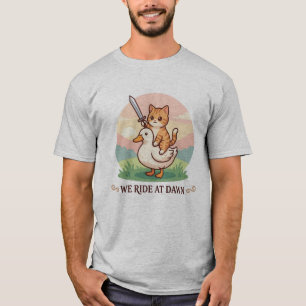 Wir reiten bei Morgengrauen Süße Katze reitet auf T-Shirt
