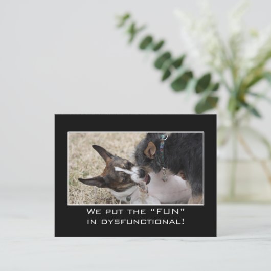 Wir setzen den "Spaß" wirklich in dysfunktionale Postkarte (Stehend Vorderseite)