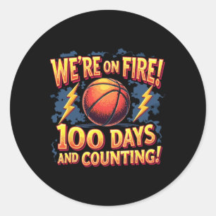 Wir sind 100 Tage im Feuer und zählen 100 Tage Ske Runder Aufkleber