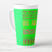 Wir sind alle Roboter grün mit den Botschaftswörte Milchtasse (Linke Ecke)