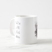 wir sind alle wütende hier - Alice-Tasse Kaffeetasse (Vorderseite Links)
