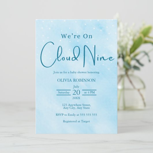Wir sind auf Cloud 9 Dreamy Sky Blue Baby Dusche Einladung (Stehend Vorderseite)