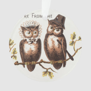 Wir sind aus dem Land der Eulen: Chromolithographi Ornament
