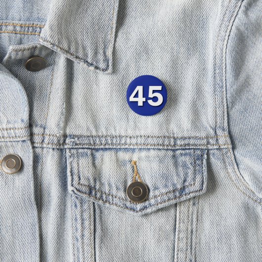 Wir sind die 45 button (Beispiel)