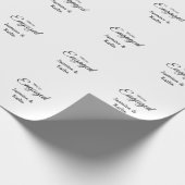 Wir sind ein verlobtes Paar, Name romantisch stilv Geschenkpapier (Ecke)