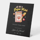 Wir sind eine perfekte Übereinstimmung Bitte nehme Sockelschild (Vorderseite)