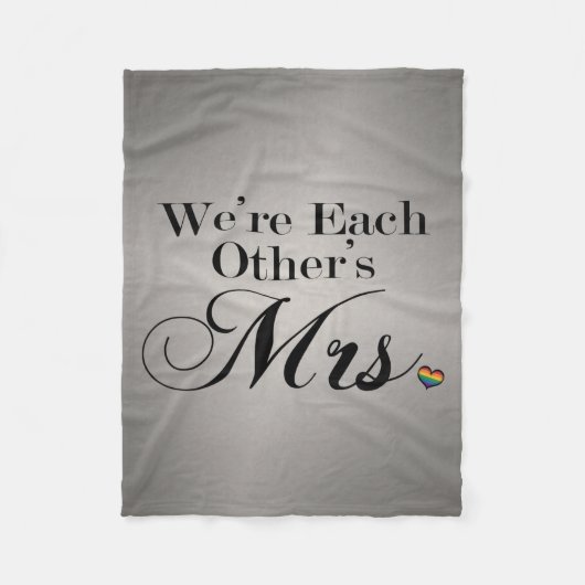 Wir sind gegenseitig Frau Lesbische Pride Typograf Fleecedecke (Vorderseite)