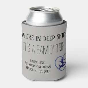 Wir sind in Deep Ship Es ist eine Familienreise Cu Dosenkühler