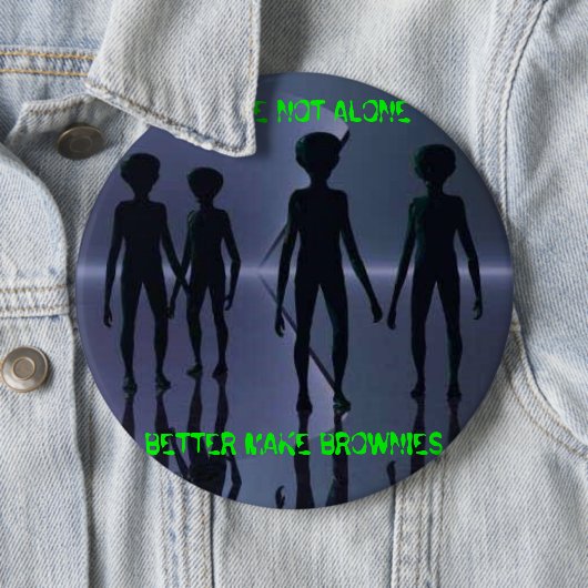 WIR SIND NICHT ALLEIN -- Knopf Button (Beispiel)