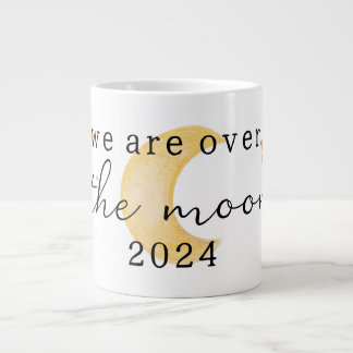 Wir sind "Over Moon" Baby Dusche Geschenkidee Tass Jumbo-Tasse