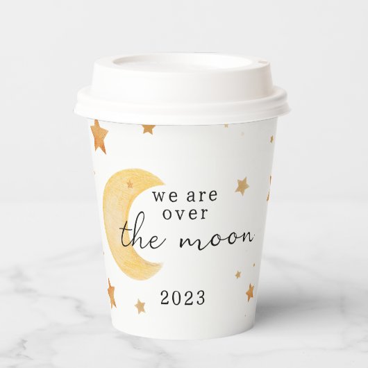 "Wir sind über dem Mond" Baby-Duschpapiertasse Pappbecher (Vorderseite)