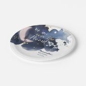 Wir sind über dem Mond, Babydusche blau Pappteller (Schrägansicht)