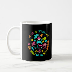 Wir sind unterschiedlich, aber in dieser Schule Zi Kaffeetasse