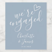 Wir sind Verlobt Engagement Party Dusty Blue Weinetikett (Einzelnes Label)