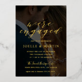 Wir sind Verlobt Foto Engagement Party Gold Folieneinladung (Vorderseite)