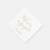 Wir sind verlobte goldene benutzerdefinierte Skrip Serviette (Ecke)