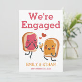 Wir sind verlobte Verlobung-Ankündigungskarten Einladung (Stehend Vorderseite)