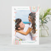 Wir sind Verlobtes Foto Moderne Engagement Party Einladung (Stehend Vorderseite)