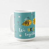 Wir sind zusammen mit Bienen und Blume Valentine Kaffeetasse (Vorderseite Links)