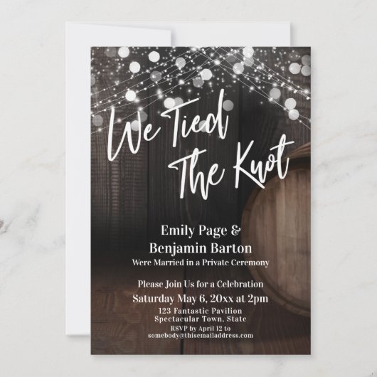 Wir tippten das Knochen Weinfässer und Lichter Einladung (Vorderseite)