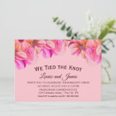 Wir tippten die blühende Hochzeitsempfehlung in Ro Einladung (Stehend Vorderseite)