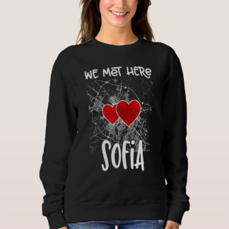 Wir trafen uns hier Sofia Hearted Map Sweatshirt
