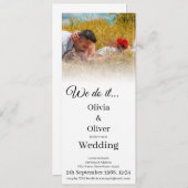 Wir tun es - ein Paar auf der Wiese küssen Einladung (Vorne/Hinten)