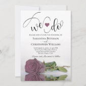 Wir tun es! Elegante Mauve Pink Rose Romantische H Einladung (Vorderseite)