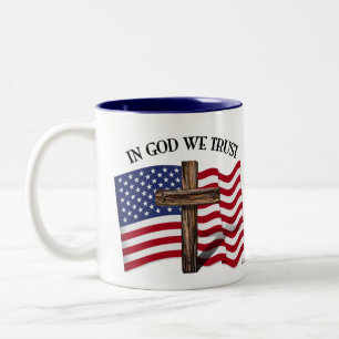 Wir vertrauen auf Gott mit robustem Kreuz und US-F Zweifarbige Tasse