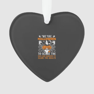 Wir verwenden Halloween-Gruseleffekt-Kürbisse Hexe Ornament